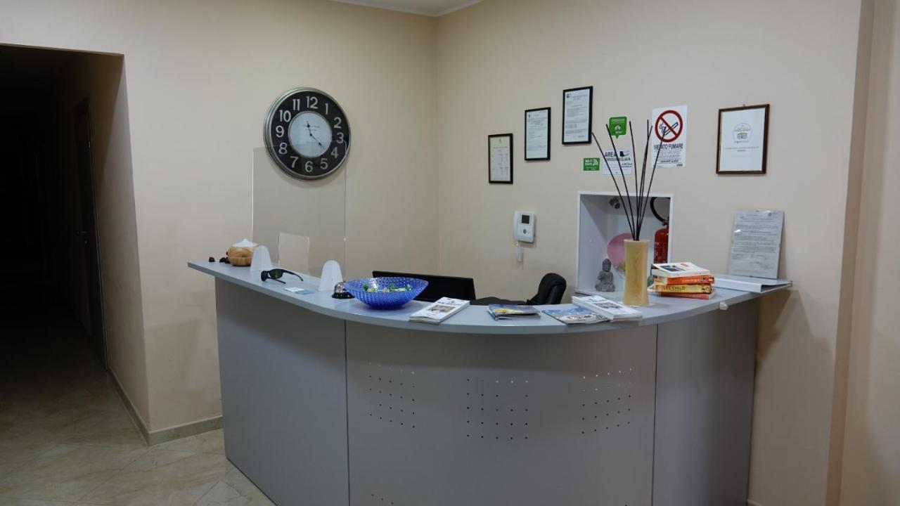 ברינדיזי Cairoli Exclusive Rooms & Suite מראה חיצוני תמונה