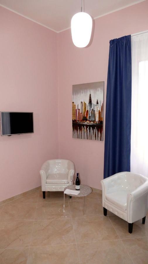 ברינדיזי Cairoli Exclusive Rooms & Suite מראה חיצוני תמונה