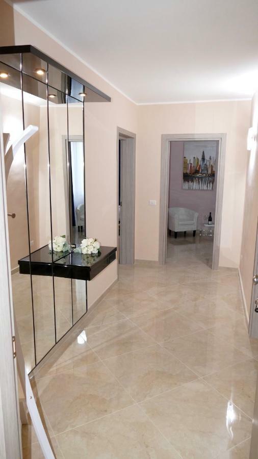 ברינדיזי Cairoli Exclusive Rooms & Suite מראה חיצוני תמונה