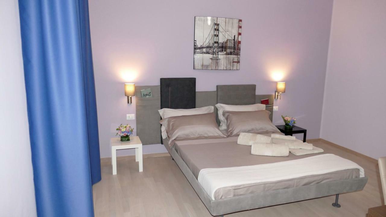 ברינדיזי Cairoli Exclusive Rooms & Suite מראה חיצוני תמונה