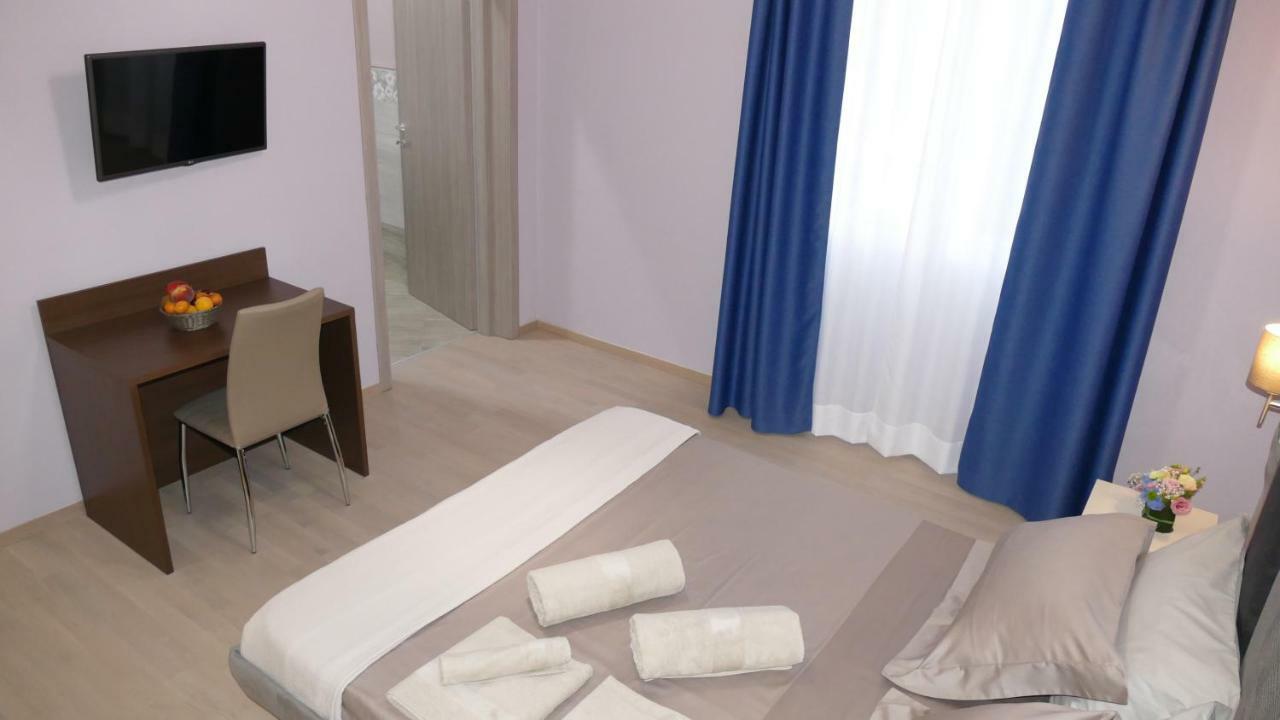 ברינדיזי Cairoli Exclusive Rooms & Suite מראה חיצוני תמונה